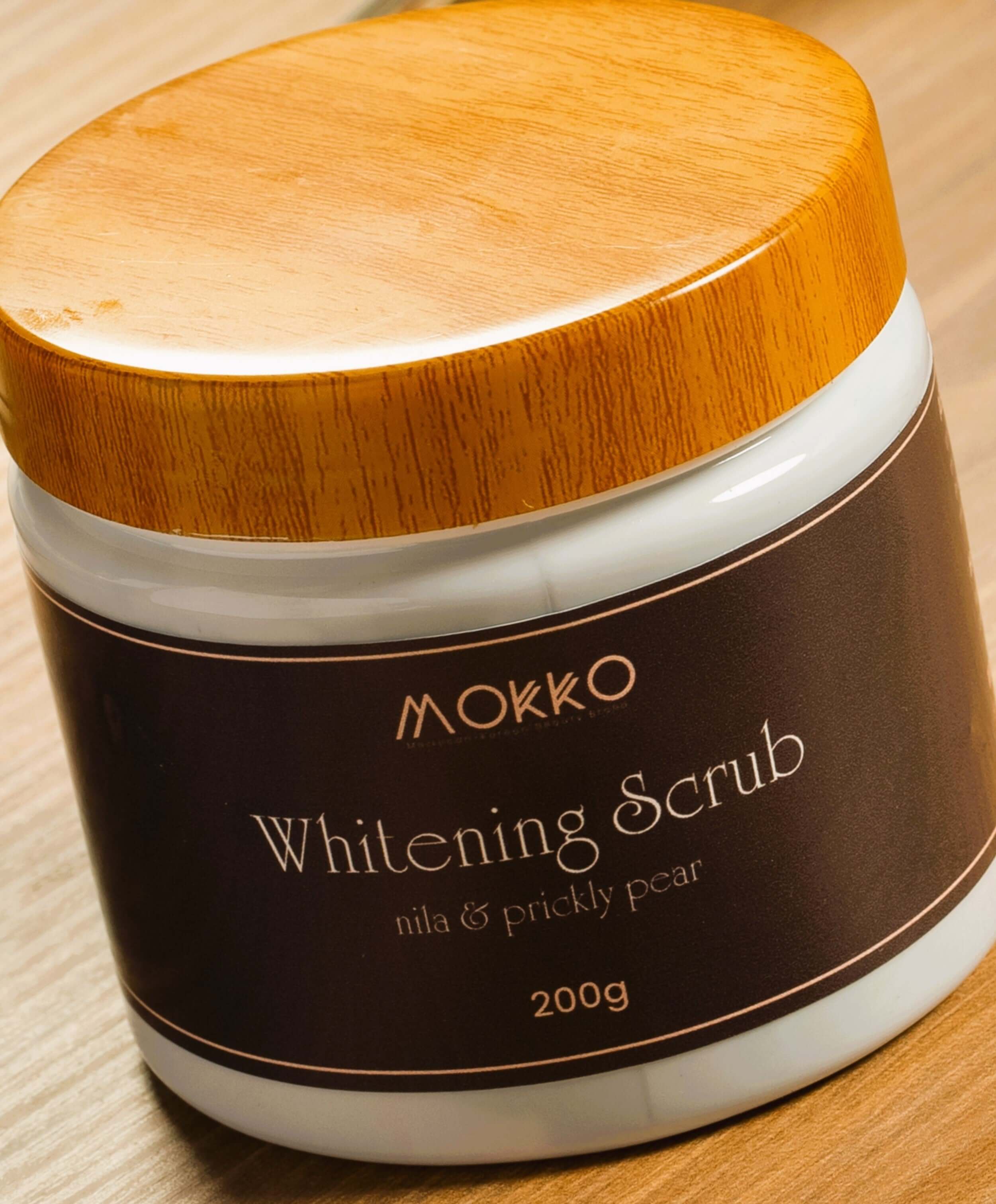 Best Whitening Scrub for Glowing Skin